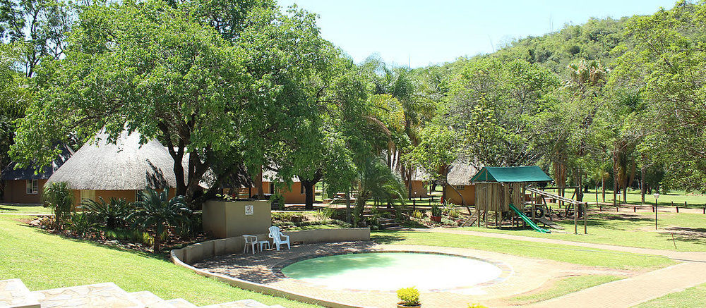 Aan De Vliet Holiday Resort Hazyview Exteriör bild